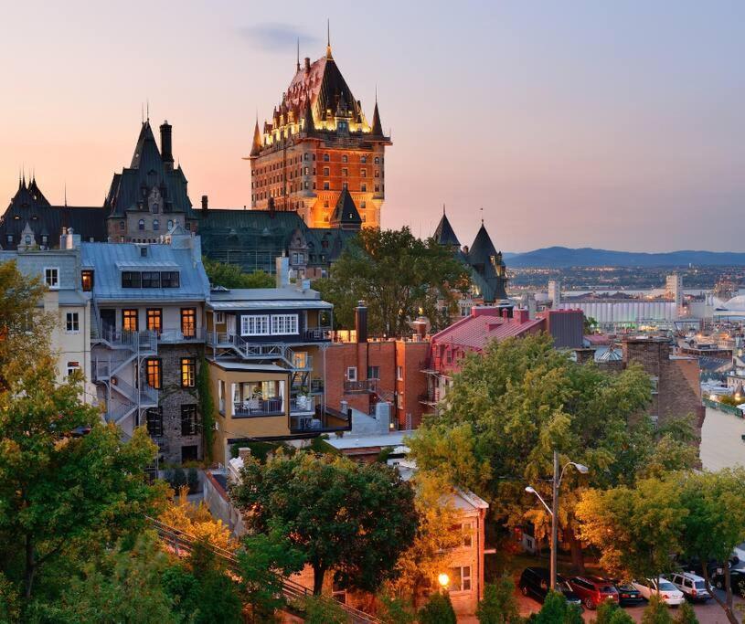 Initial / Yogi+ Parking / Centre-ville De * Ville de Québec